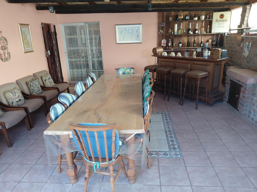 4 Bedroom Property for Sale in Despatch Central Eastern Cape